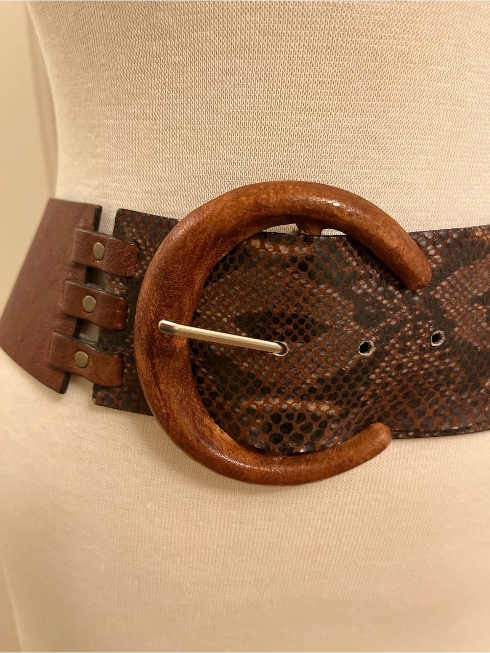 DKNY Chestnut Brown Snake-Print Wide Belt with Round Wooden Buckle - Size Large